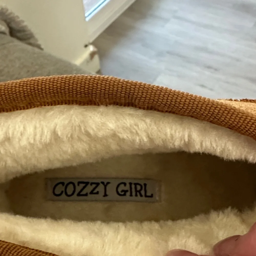 Cozy Tan Winter Boots for Women